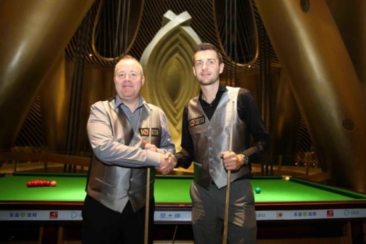 人数涌入现 人数涌入现