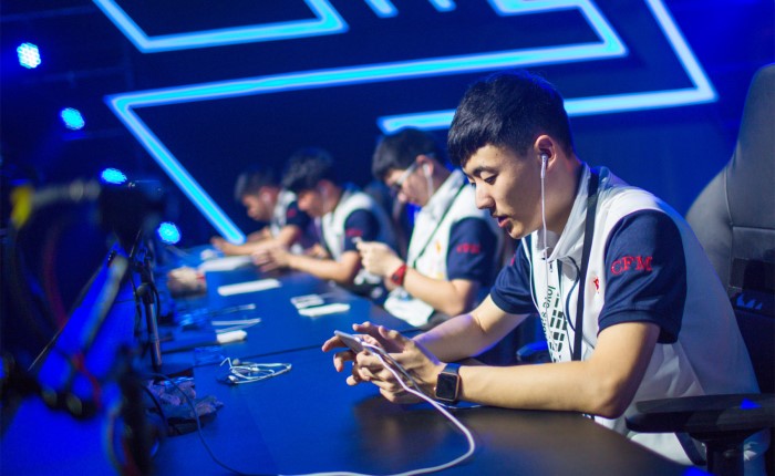 得不做出离 得不做出离