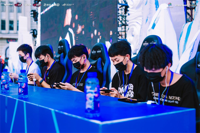 仅引发了球 仅引发了球